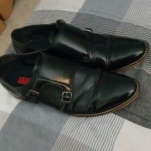 Men's dress shoes.  Size 13 black.